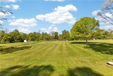 3811 N Sunnyfield Drive Copley OH 44321