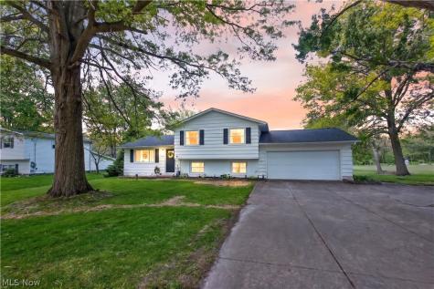 3811 N Sunnyfield Drive Copley OH 44321