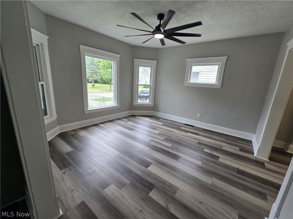 747 W River Road N Elyria OH 44035