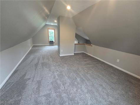 747 W River Road N Elyria OH 44035
