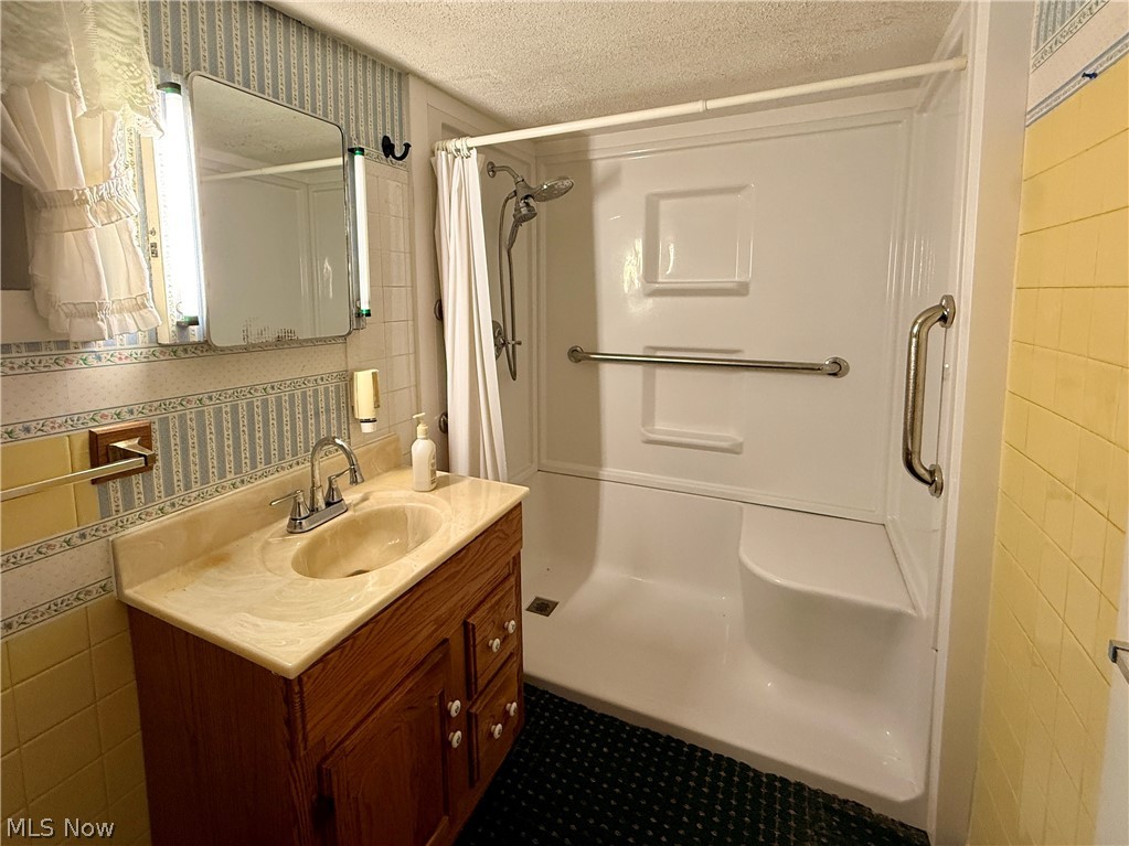 36955 Center Ridge Road North Ridgeville OH 44039