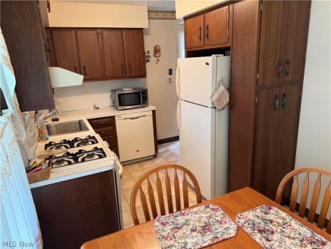 12910 Shady Oak Boulevard Garfield Heights OH 44125