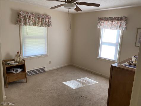 12910 Shady Oak Boulevard Garfield Heights OH 44125