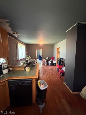 3692 E 52nd Street Cleveland OH 44105