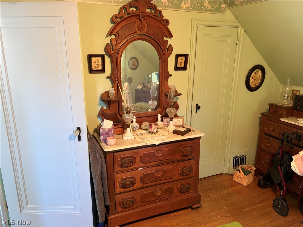 10772 Main Street Mantua OH 44255