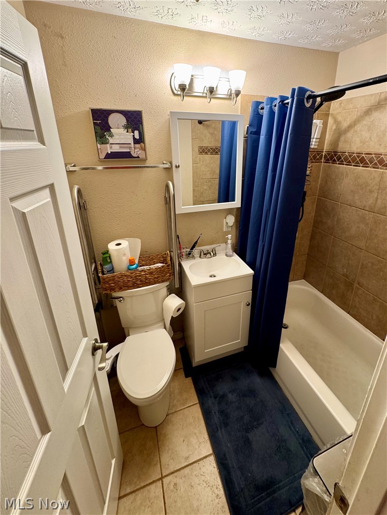 6215 Randolph Road Bedford Heights OH 44146