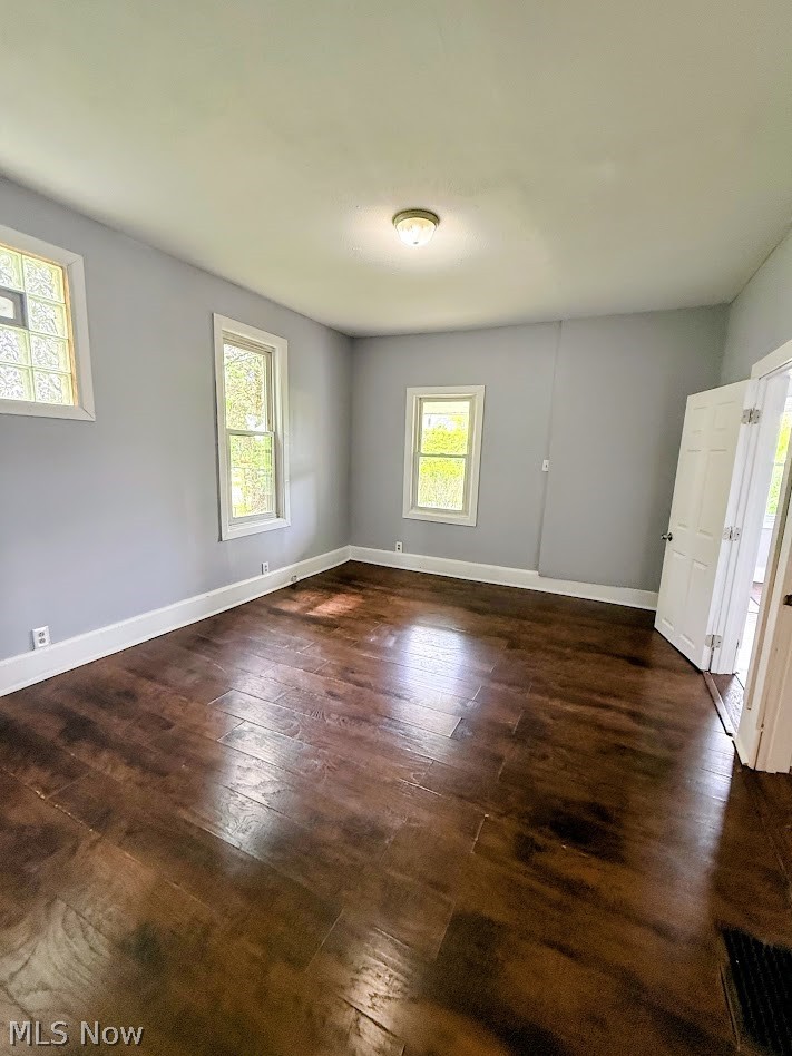 316 Young Avenue NE Canton OH 44704