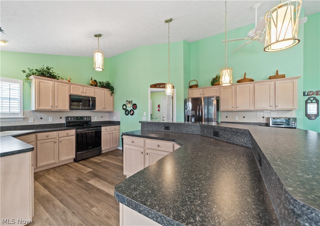 38323 Springdale Drive North Ridgeville OH 44039