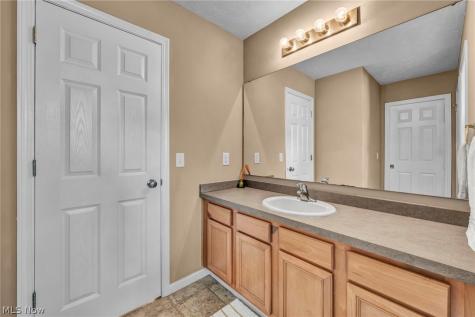 7088 Victoria Drive Mentor OH 44060