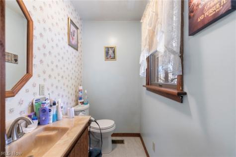 15526 Crowl Street SE Minerva OH 44657