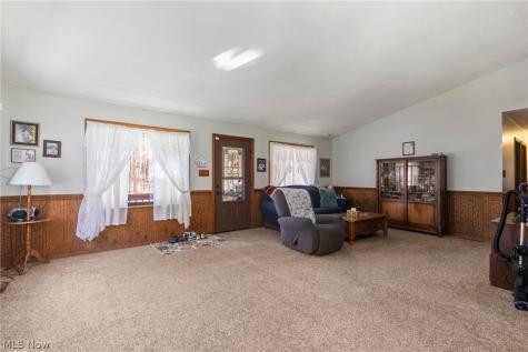15526 Crowl Street SE Minerva OH 44657