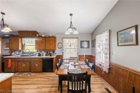 15526 Crowl Street SE Minerva OH 44657