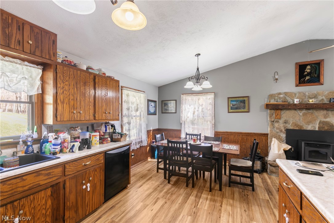 15526 Crowl Street SE Minerva OH 44657