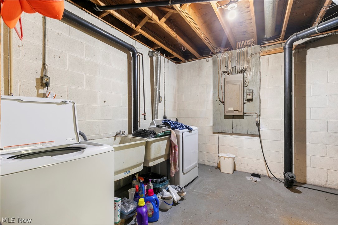 15526 Crowl Street SE Minerva OH 44657