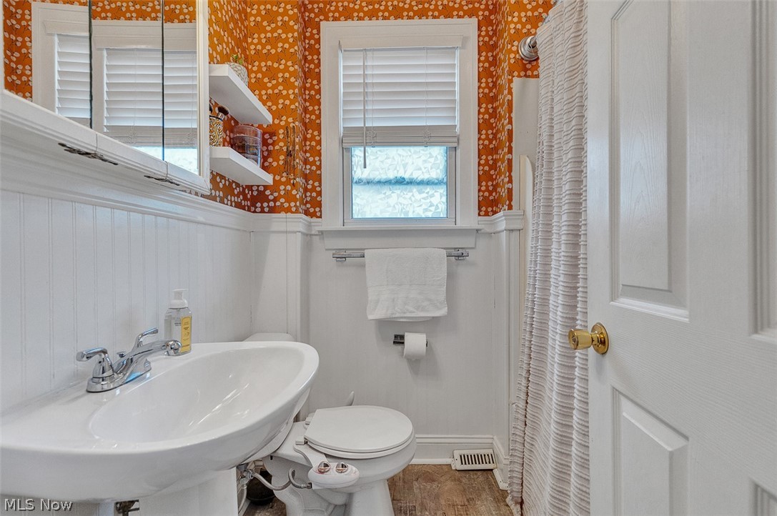 4213 W 219th Street Fairview Park OH 44126