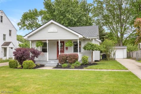 4213 W 219th Street Fairview Park OH 44126