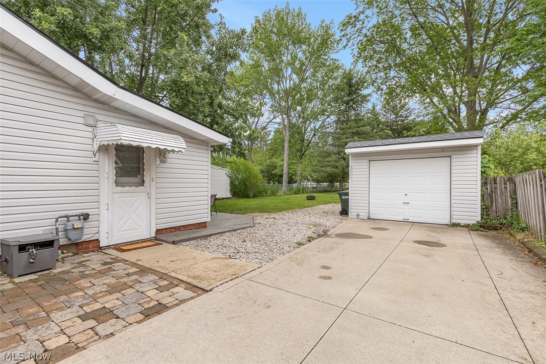 4213 W 219th Street Fairview Park OH 44126