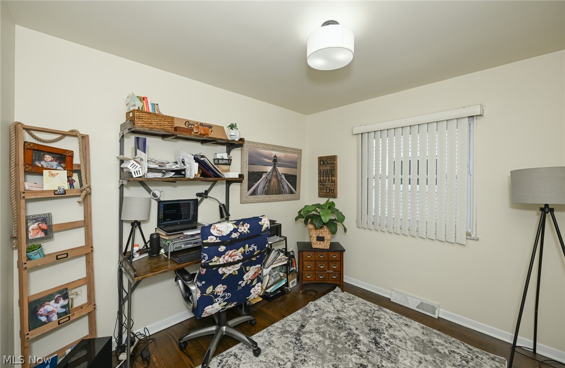 51 Devonshire Drive Akron OH 44312
