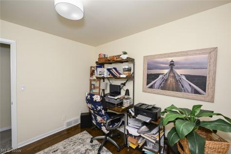 51 Devonshire Drive Akron OH 44312