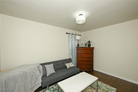 51 Devonshire Drive Akron OH 44312