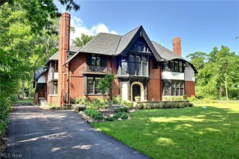 2970 Fairmount Boulevard Cleveland Heights OH 44118