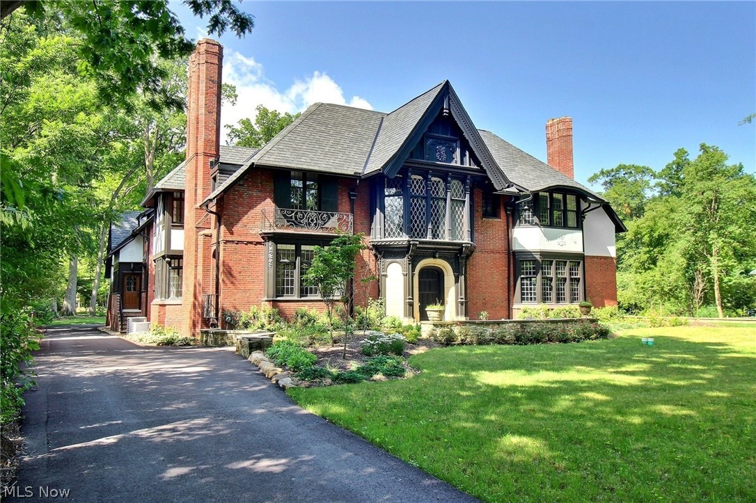 2970 Fairmount Boulevard Cleveland Heights OH 44118