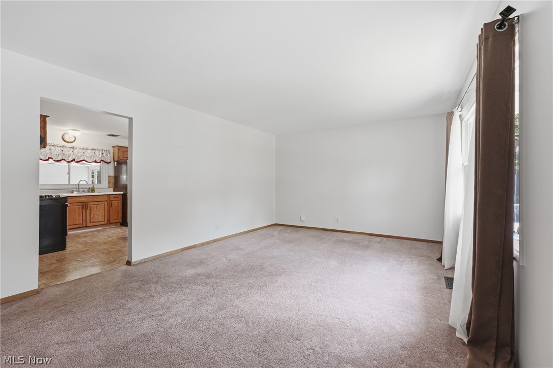 407 Dorwood Drive Alliance OH 44601