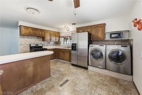 407 Dorwood Drive Alliance OH 44601
