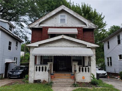 657 E 131st Street Cleveland OH 44108