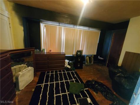657 E 131st Street Cleveland OH 44108