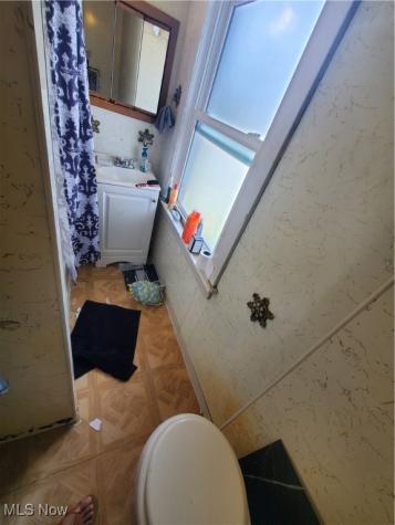 657 E 131st Street Cleveland OH 44108