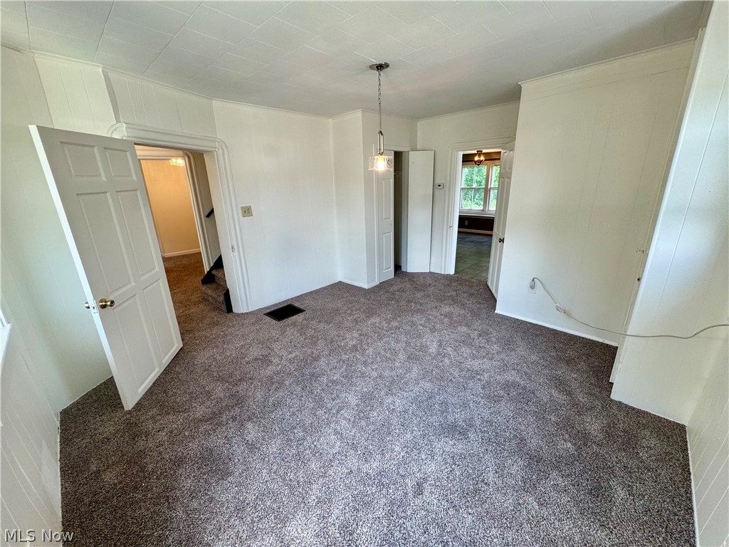 209 W Washington Street Lisbon OH 44432