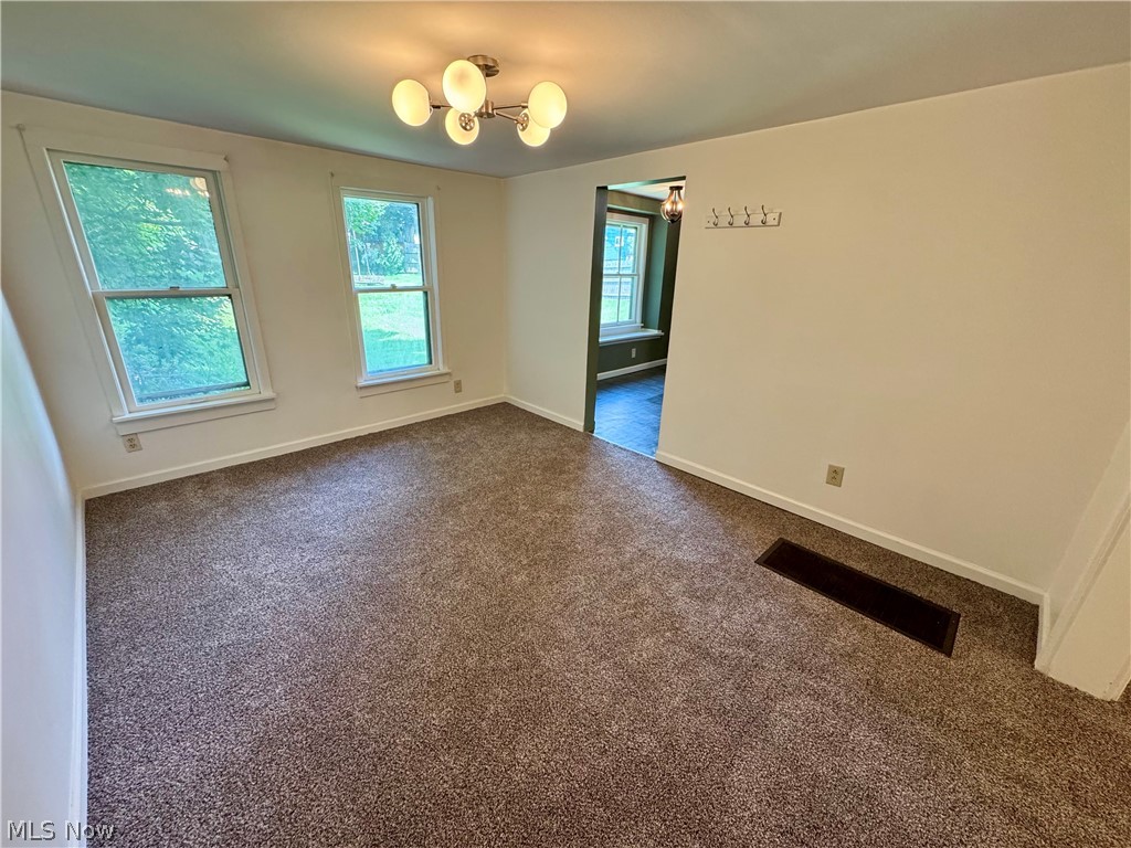 209 W Washington Street Lisbon OH 44432
