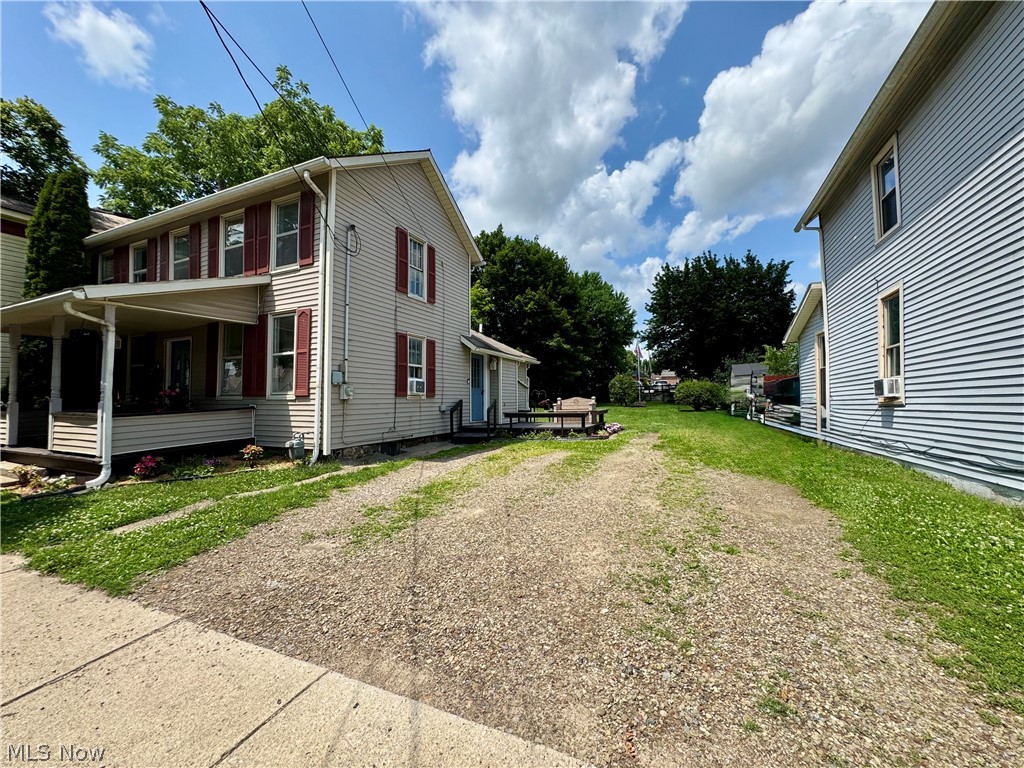 209 W Washington Street Lisbon OH 44432