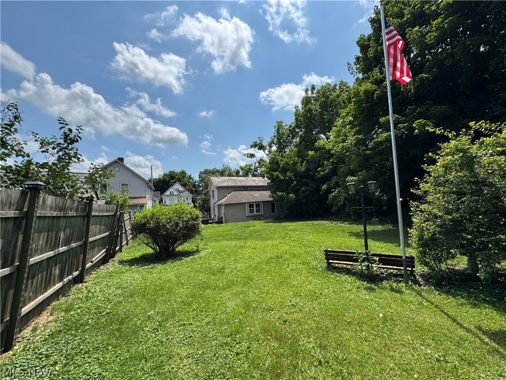 209 W Washington Street Lisbon OH 44432