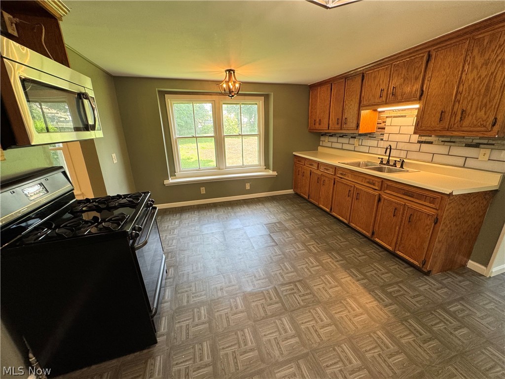 209 W Washington Street Lisbon OH 44432