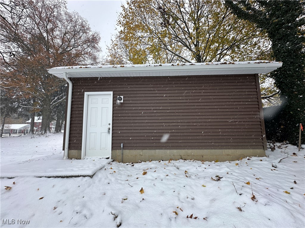 753 Mineral Springs Avenue Youngstown OH 44511