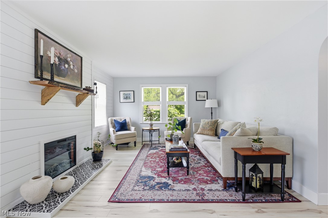 6294 Chestnut Road Independence OH 44131