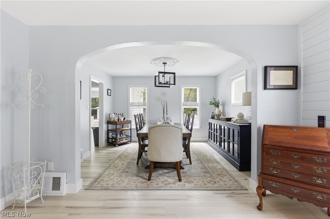 6294 Chestnut Road Independence OH 44131