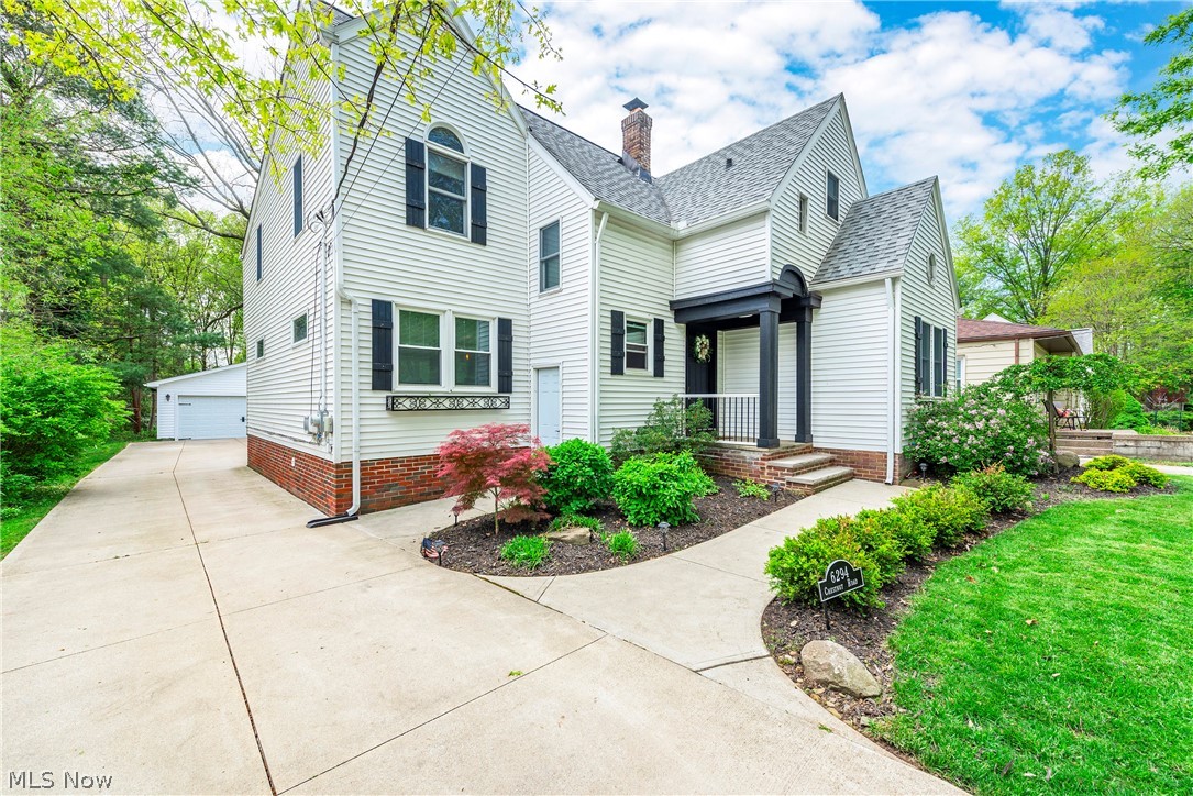 6294 Chestnut Road Independence OH 44131