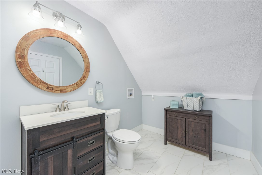 6294 Chestnut Road Independence OH 44131