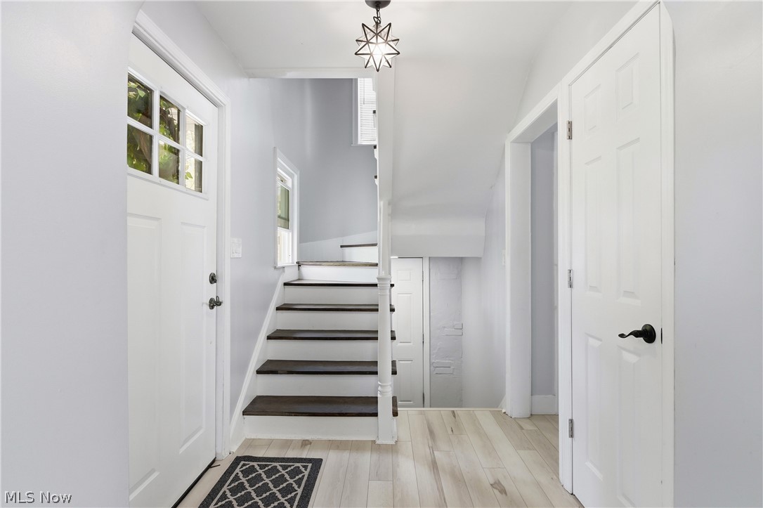 6294 Chestnut Road Independence OH 44131