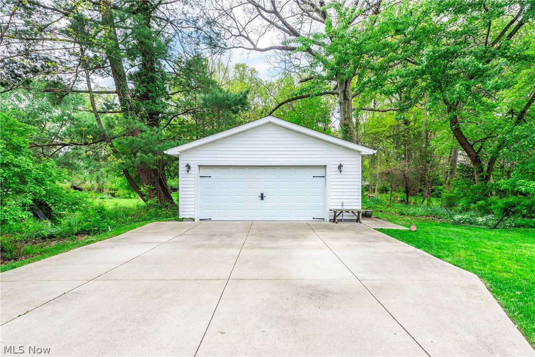 6294 Chestnut Road Independence OH 44131