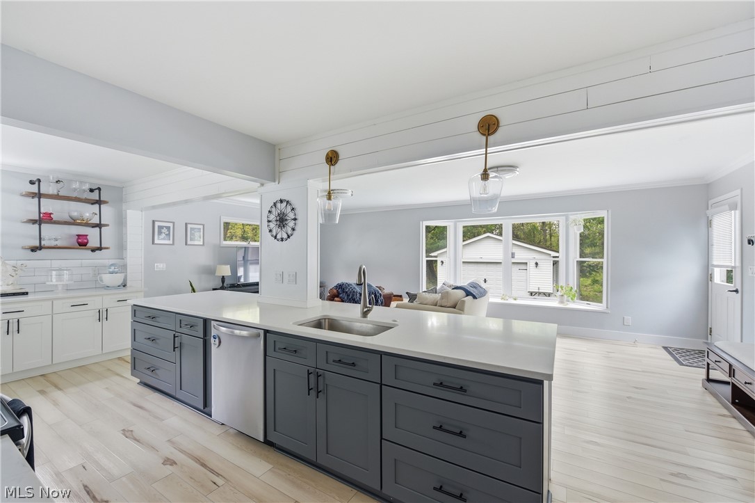 6294 Chestnut Road Independence OH 44131