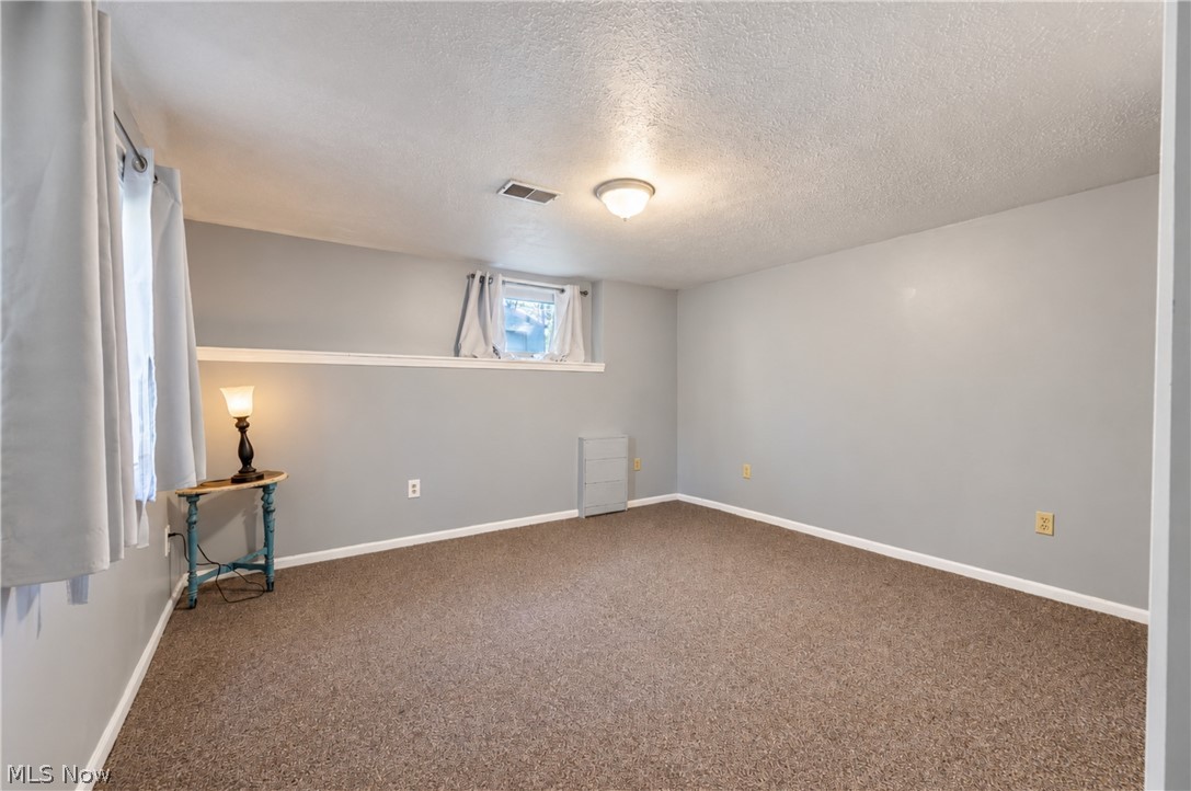6620 Silica Road Austintown OH 44515