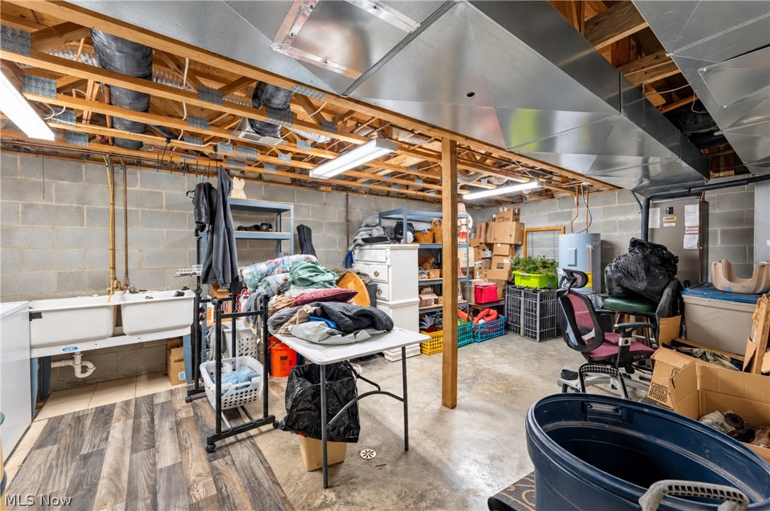 6620 Silica Road Austintown OH 44515