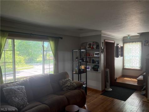 1604 Maplegrove Road South Euclid OH 44121