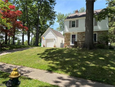 1604 Maplegrove Road South Euclid OH 44121