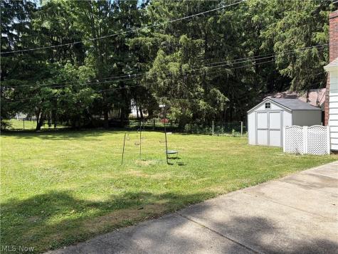 1604 Maplegrove Road South Euclid OH 44121