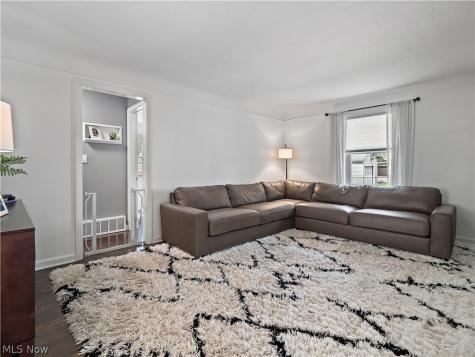 4318 W 222nd Street Fairview Park OH 44126